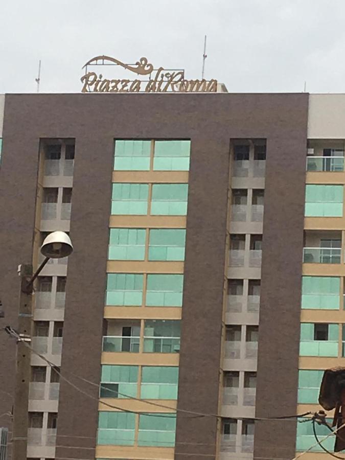 Piazza Di Roma. Andreia. Caldas Novas Exterior foto